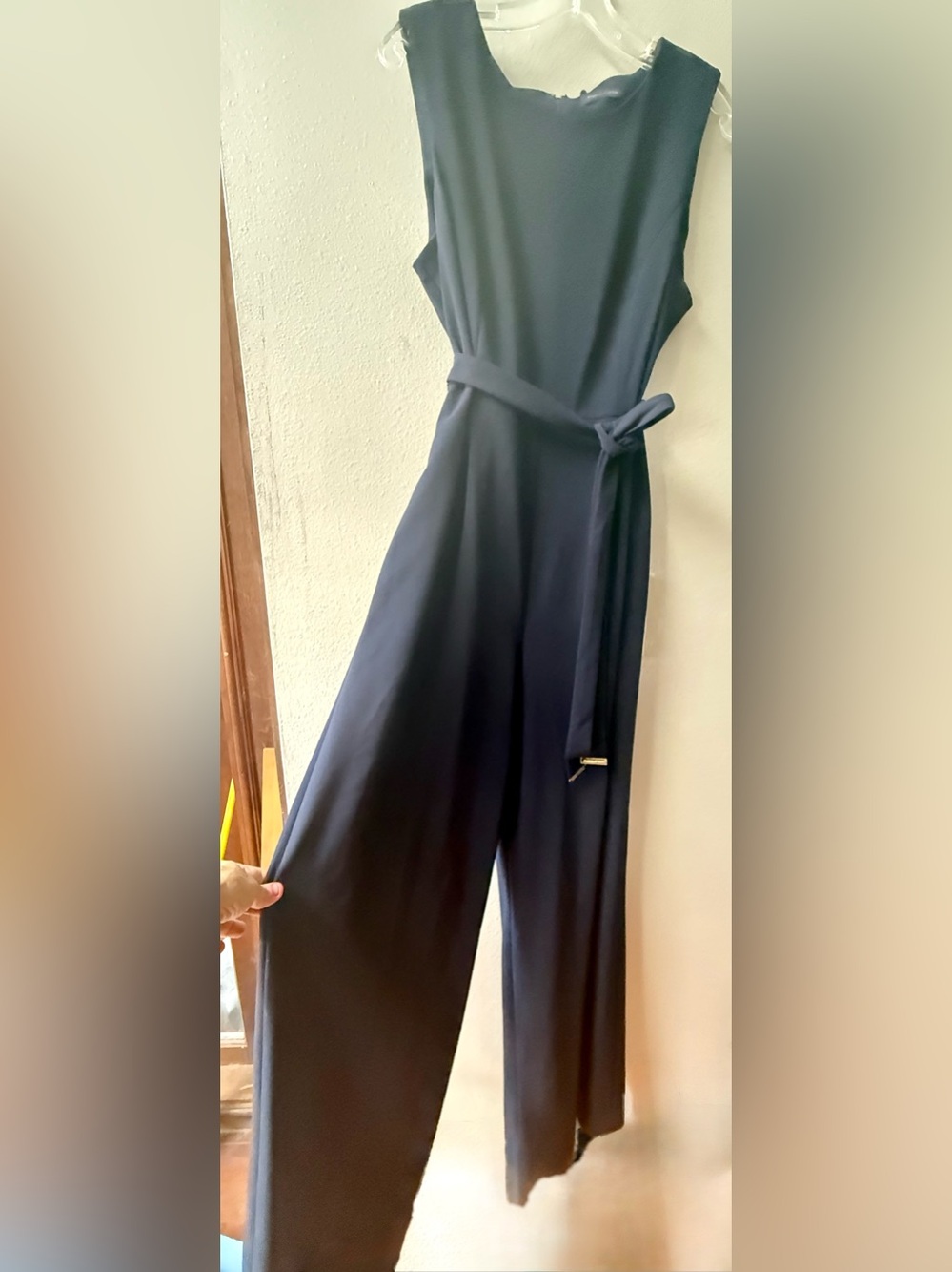 Tommy Hilfiger Navy Wide Leg Belted V-Neck Stretch Sleeveless Jumpsuit Size 16* - Picture 3 of 6
